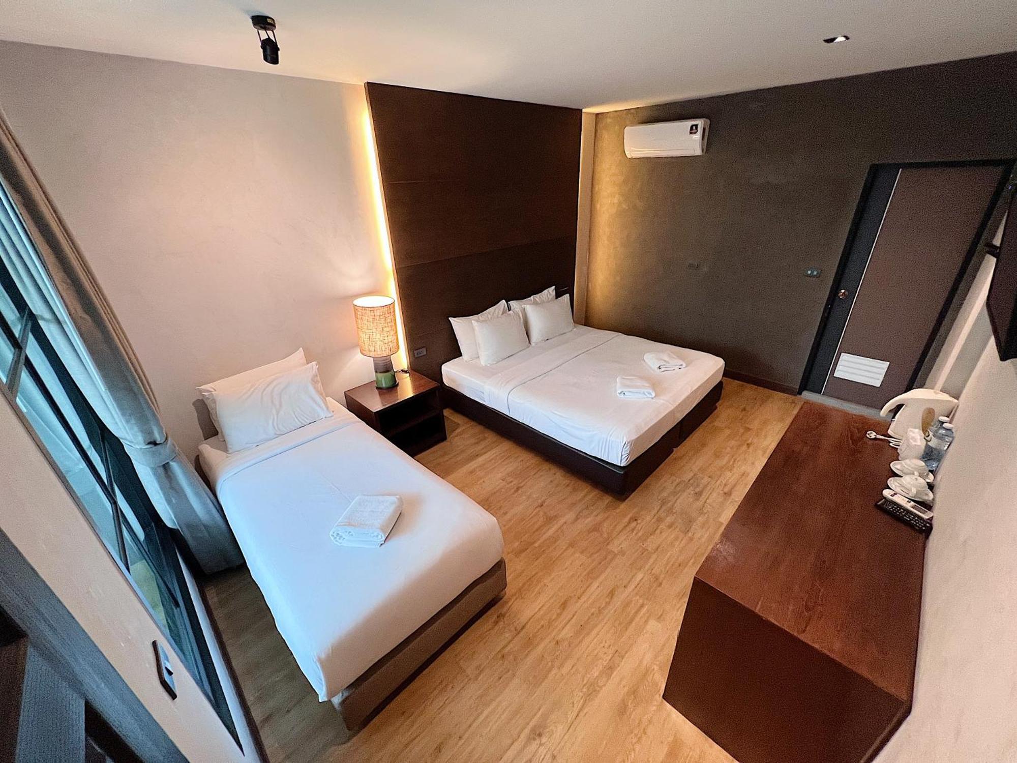 Villa Navin Beach Residence Praia de Jomtien Exterior foto