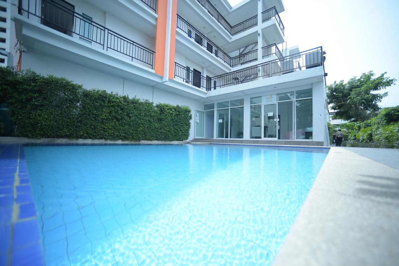 Villa Navin Beach Residence Praia de Jomtien Exterior foto